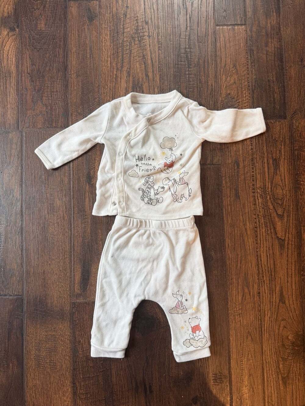 Disney Baby Wishes + Dreams Winnie the Pooh 2-Piece Infant Layette Set